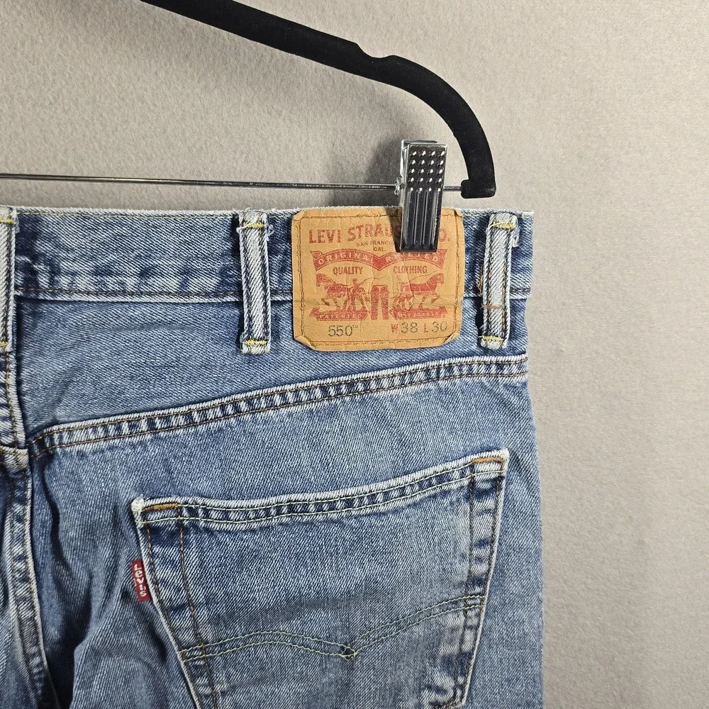Levis‎ 550 Jeans Mens 38x30 Blue Relaxed Denim Pants Medium Wash Tapered Leg